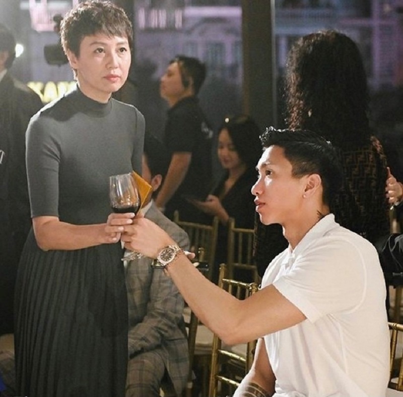 Văn Hậu tái xuất, hành lang trái tuyển Việt Nam bước vào cuộc cạnh tranh trong mơ