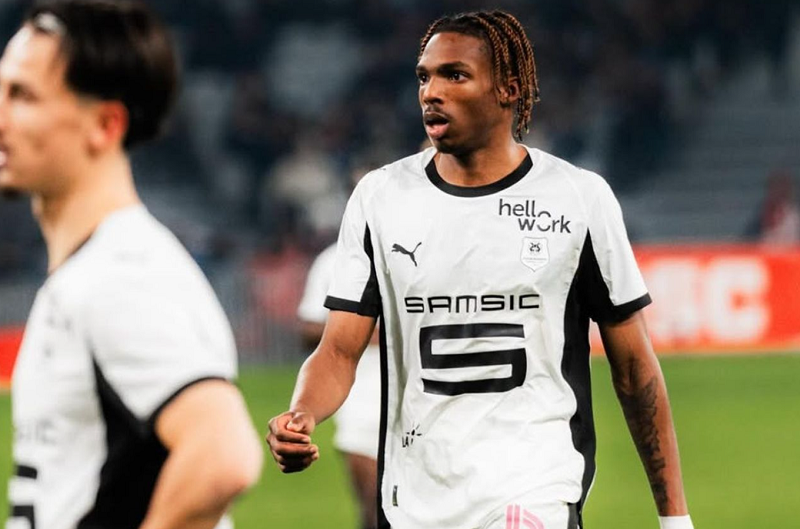 chelsea-san-sang-pha-ket-vi-trung-ve-moi-jacquet-lot-tam